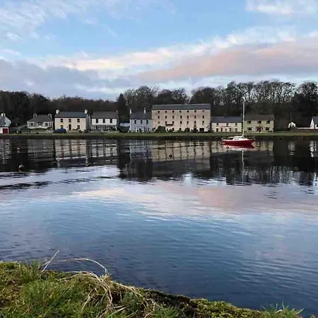 Beautiful Renovated Stone House For Dog Friendly, Quayside Location Casa de Férias Newport (Mayo)