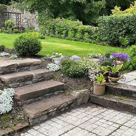 度假居 Beautiful Renovated Stone House For Dog Friendly, Quayside Location *