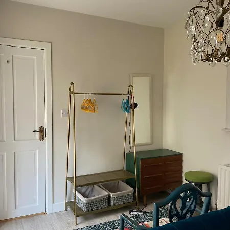 Beautiful Renovated Stone House For Dog Friendly, Quayside Location