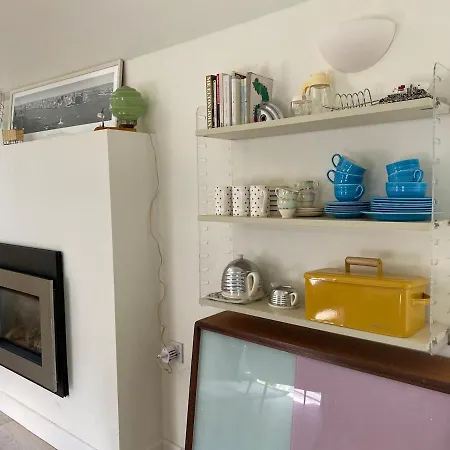 Beautiful Renovated Stone House For Dog Friendly, Quayside Location *